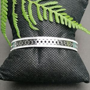 Cuban Detail and Zirconia Insert