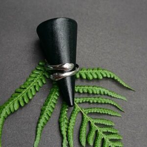 Hug Me Ring