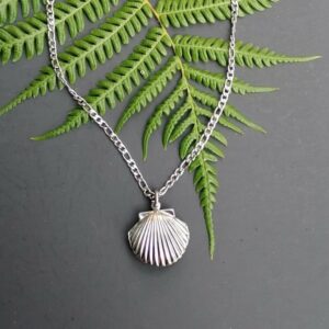 Sea shell Locket