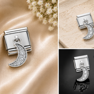 Moon Strech Charm